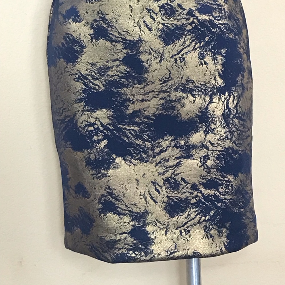 B8 Carmen Marc Valvo XS Navy/Gold Body-con - Picture 6 of 7